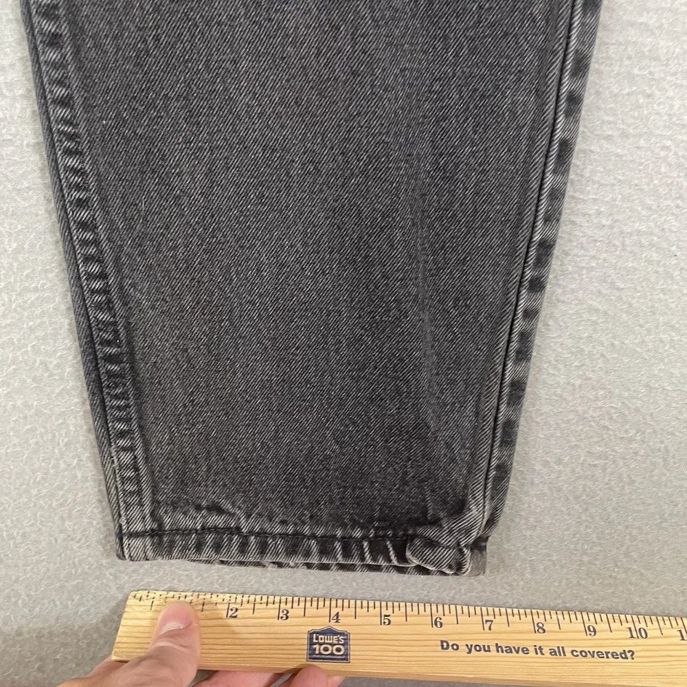 Vintage Levi’s 560-0260 Men’s W34 L34 Black Loose Fit Tapered Jeans USA